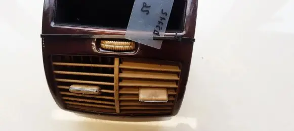 Mercedes-Benz S W220 Dash center air vent grill 2208300654