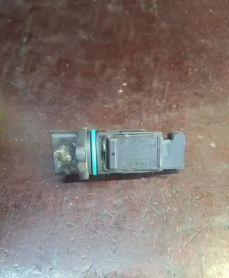 Opel Frontera B Mass air flow meter F00C2G2030 190232B