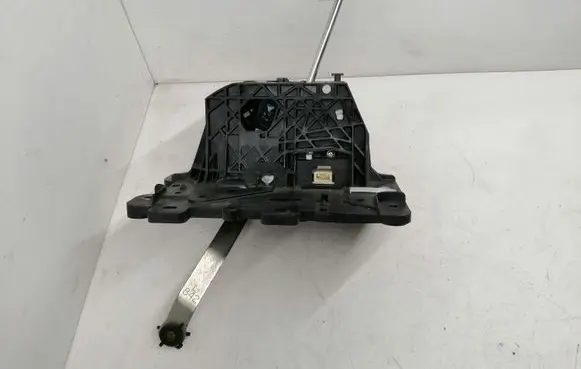 Toyota Auris E180 Gear shifter/selector 