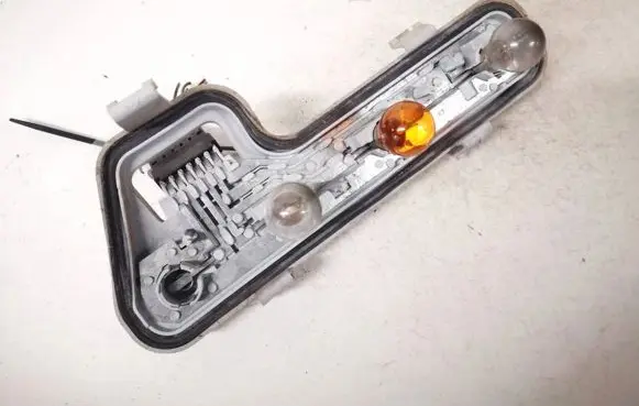 Opel Zafira A Tail light bulb cover holder gm5249
