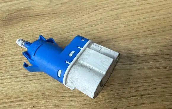 Ford Mondeo MK IV Brake pedal sensor switch 3M5T9C872AC