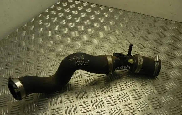 Land Rover Discovery 4 - LR4 Air intake hose/pipe M1DA VD18483