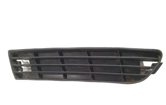 Audi A6 S6 C4 4A Front bumper lower grill 4A0807345A