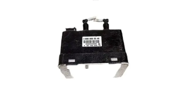Mercedes-Benz GL X164 Central locking vacuum pump 0008002548