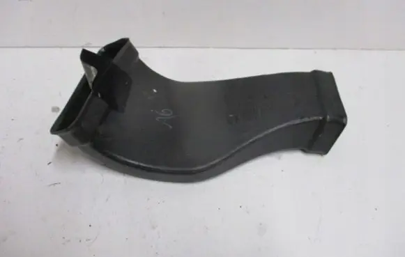 BMW 2 Active Tourer U06 Cabin air duct channel 103735800A