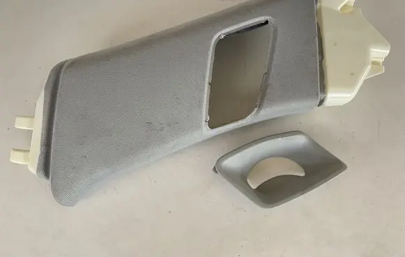 Audi Q7 4M (C) pillar trim 4M0867288D 4M0867288