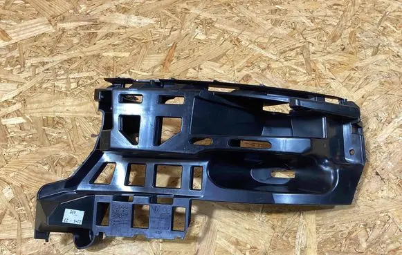 Porsche Macan (95B) Front bumper mounting bracket 95b807484a
