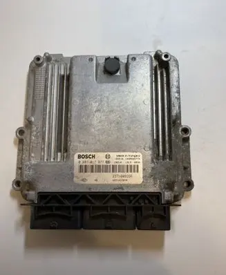 Renault Master III Engine control unit/module 237100899R
