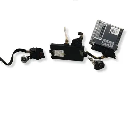 BMW 1 E81 E87 Engine ECU kit and lock set 0281013537 7807828 6943834