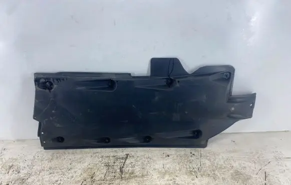 Audi A1 Side bottom protection 6R0825201