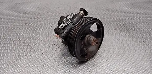 Nissan Murano Z50 Power steering pump 62073202