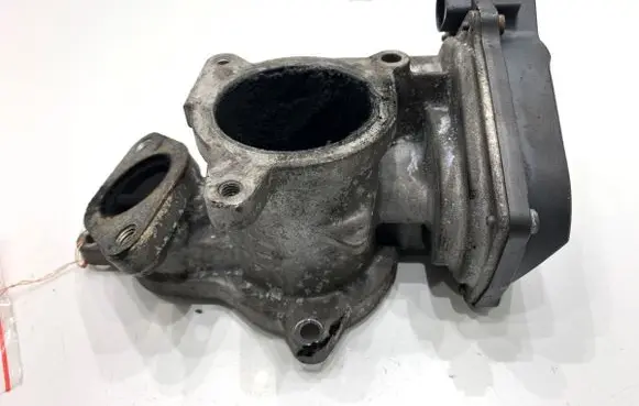 Audi A6 S6 C6 4F EGR valve 03G131501B