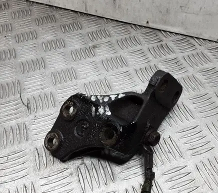 Toyota Yaris Engine mounting bracket 2BZ8C
