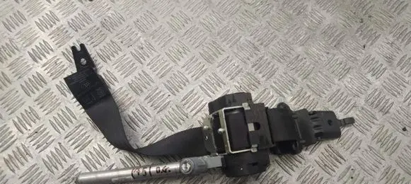 Volvo V70 Rear seatbelt 39859386