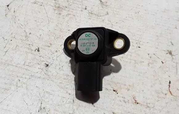 Mercedes-Benz E C207 W207 Sensor A0061539728