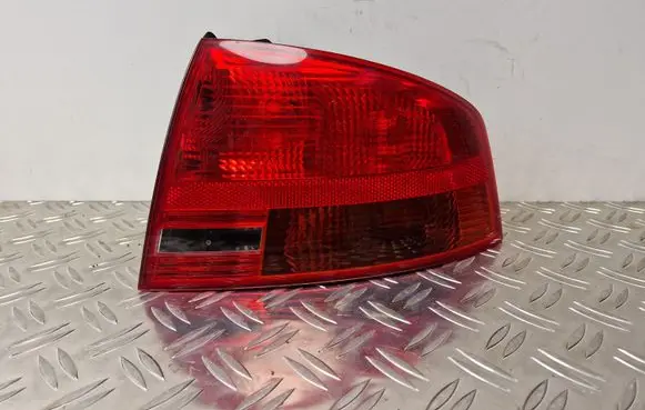 Audi A4 S4 B7 8E 8H Rear/tail lights 8E5945096