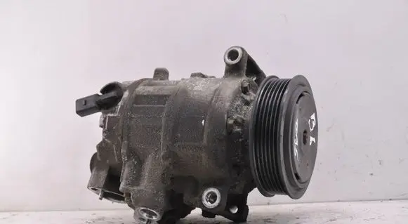 Volkswagen PASSAT B6 Air conditioning (A/C) compressor (pump) 