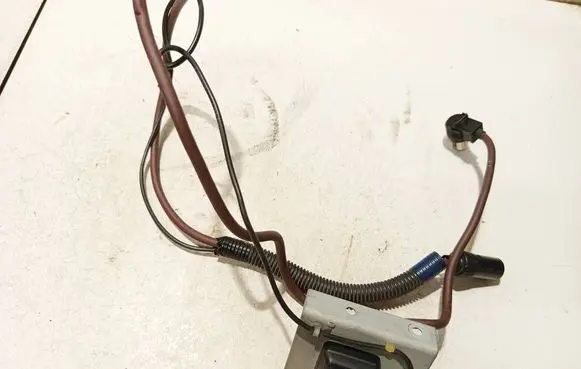 Subaru B9 Tribeca Antenna control unit 86277xa00a 67500528