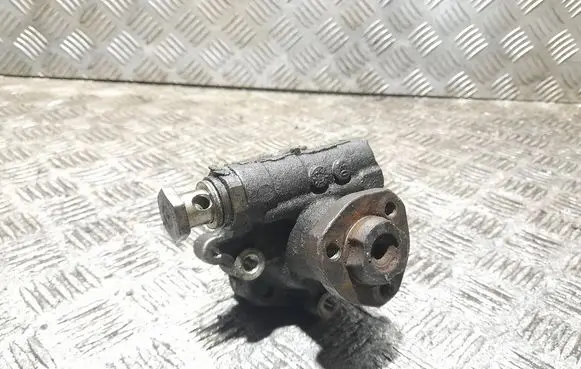 Volkswagen Golf IV Power steering pump 1j0422154a