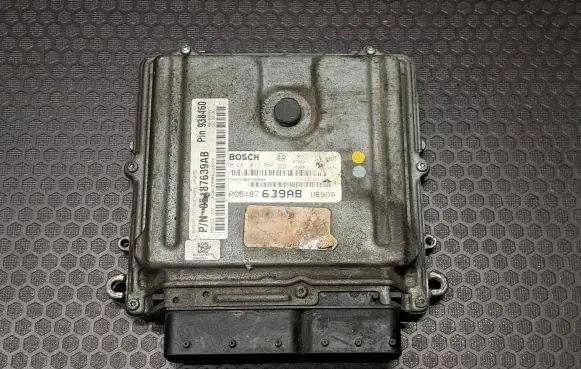 Dodge Nitro Engine control unit/module 0281013354 P05187639AB T000D0887A0094