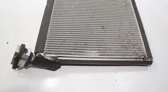 Lexus CT 200H Air conditioning (A/C) radiator (interior) 4475003500