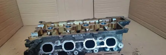 Hyundai i30 Engine head Z23E108