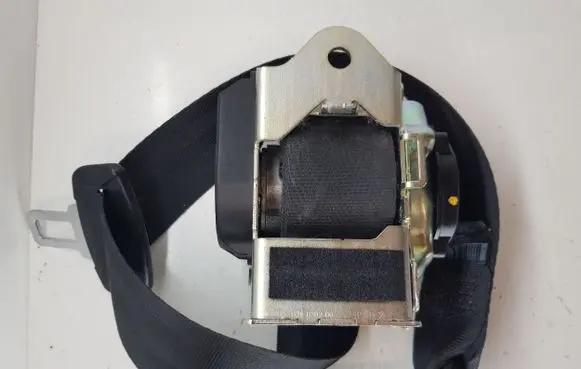 Volvo S90, V90 Rear seatbelt 39836042 630933800