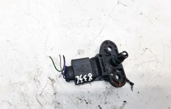 Skoda Octavia Mk2 (1Z) Air pressure sensor 06B906051 0261230031