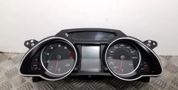 Audi A5 Sportback 8TA Speedometer (instrument cluster) 8T0920983E