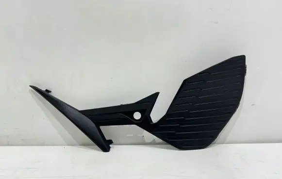 Peugeot 308 Front bumper lower grill 9837887680