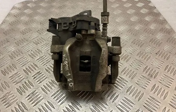 Volvo XC90 Rear brake caliper 31687559