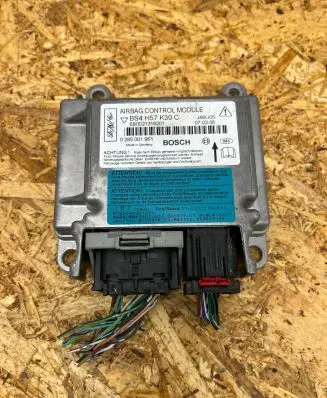 Mazda 3 I Airbag control unit/module BS4H57K30C 0285001961