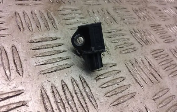 Hyundai Ioniq Airbag deployment crash/impact sensor 95930f2000