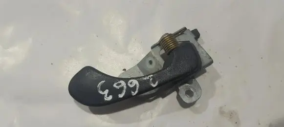 Mitsubishi Carisma Rear door interior handle