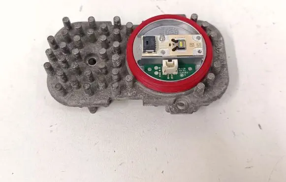 BMW X3 F25 LED ballast control module 1305715084 707881