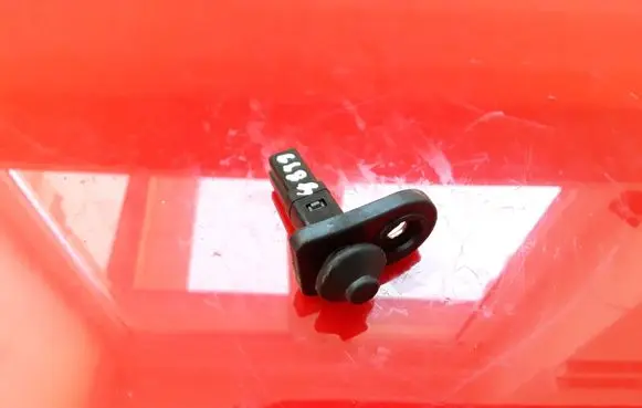 KIA Sorento Front door sensor NOCODE