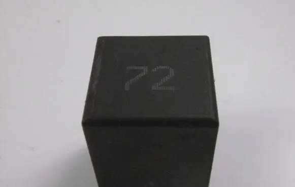 Volkswagen Transporter - Caravelle T4 Other relay 191955529