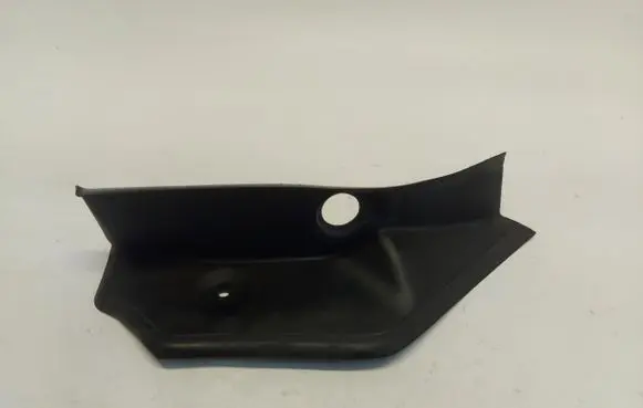 BMW 2 Active Tourer U06 Headlight/headlamp dust cover 9491489