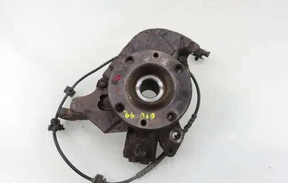 Fiat Panda II Front wheel hub spindle knuckle 