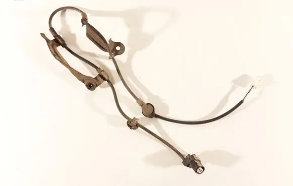 Toyota Yaris Rear ABS sensor wiring 