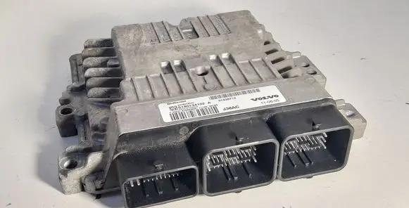 Volvo V60 Engine control unit/module 31336712 S180134102A