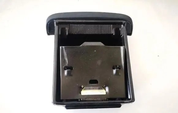 Car ashtray