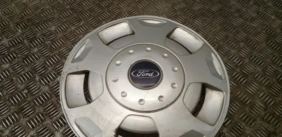 Ford Transit R15 wheel hub/cap/trim 67261A0 CJVYA 6C111130BC
