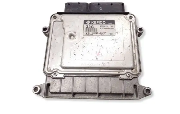 Hyundai i30 Engine control unit/module 391122B200 9030933411A0