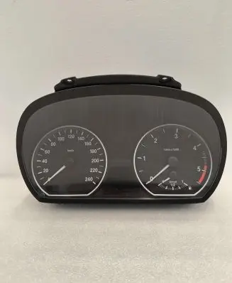BMW 1 E81 E87 Speedometer (instrument cluster) 9141475 102495276