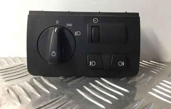 BMW X5 E53 Light switch