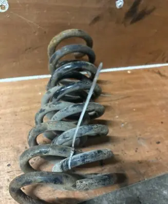 Mercedes-Benz E W211 Rear coil spring