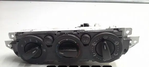 Ford Focus C-MAX Climate control unit