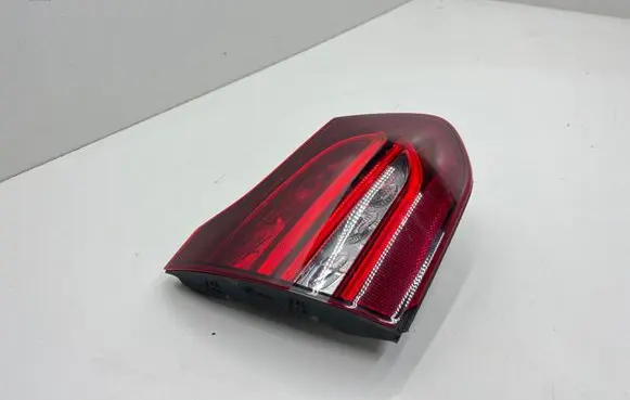 Mercedes-Benz C W205 Tailgate rear/tail lights A2059064605 0000159774 1620181017S115