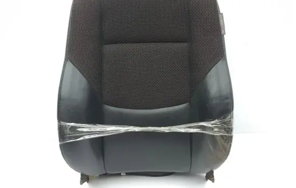 Hyundai i30 Front passenger seat 
